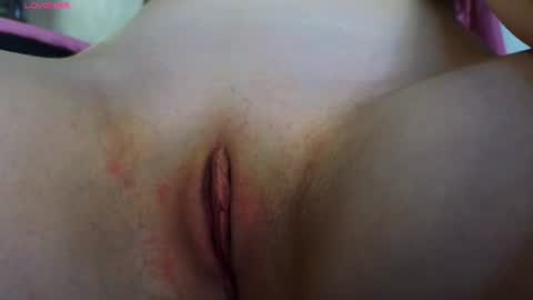 Snapshot of lovelly_molly chatting on July 20, 2026, 6:21 pm Molly online show from July 20, 2026, 6:21 pm