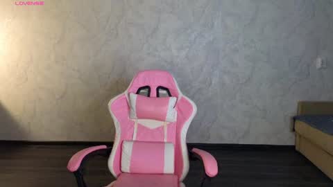Snapshot of lovelly_molly chatting on July 22, 2026, 5:16 pm Molly online show from July 22, 2026, 5:16 pm