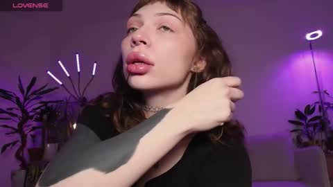 Elsa online show from February 8, 2026, 4:38 am