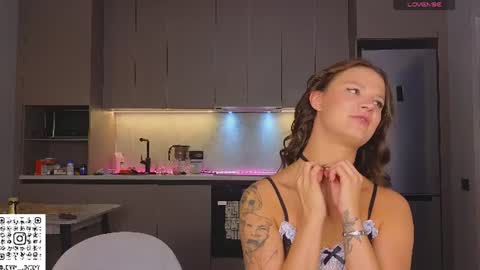 Jenny online show from August 6, 2026, 3:08 am