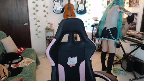 Cassie online show from April 10, 2026, 2:28 am