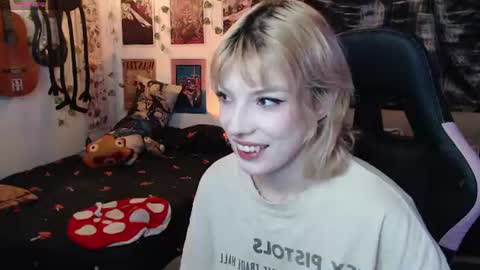 Cassie online show from July 18, 2026, 1:21 am
