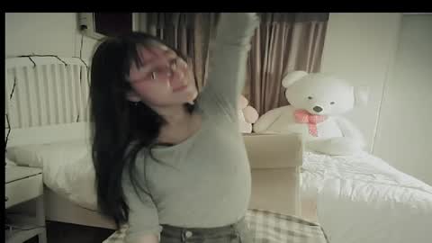 DANA KIM online show from March 28, 2026, 3:22 pm