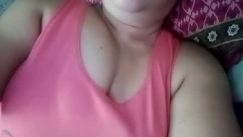 Snapshot of lovely_orchid chatting on December 25, 2024, 5:37 am lovely_orchid online show from December 25, 2024, 5:37 am