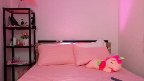 Snapshot of lovely_poppy chatting on October 9, 2025, 1:03 am Lolly online show from October 9, 2025, 1:03 am