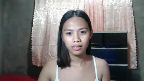 lovely_yvoneslutty online show from September 30, 2025, 9:47 am