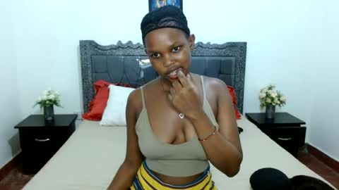 lovelyblackkelly online show from June 12, 2026, 11:53 am