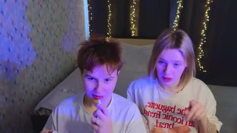 your sweet girls online show from May 2, 2026, 10:31 am