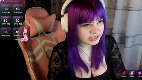 hristie online show from April 5, 2026, 9:45 pm