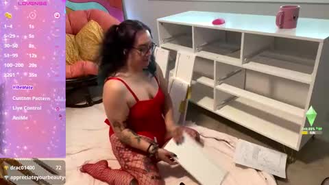 Lilith online show from December 29, 2024, 6:27 pm