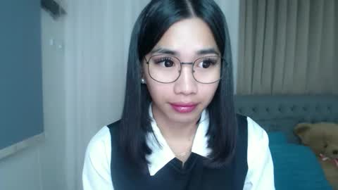 Snapshot of lovelymae18 chatting on March 24, 2026, 3:22 am lovelymae18 online show from March 24, 2026, 3:22 am