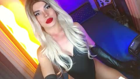 lovelymiss_shyna11 online show from February 22, 2026, 9:52 am