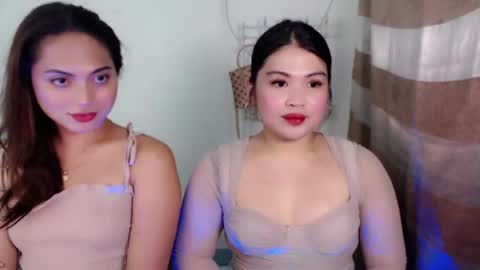 Snapshot of lovelyrhean chatting on April 29, 2026, 12:20 pm Rhean online show from April 29, 2026, 12:20 pm
