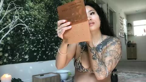 Snapshot of lovelyxmacii chatting on July 15, 2026, 10:04 pm lovelyxmacii online show from July 15, 2026, 10:04 pm