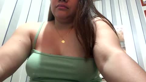 Snapshot of lovelyysabelle chatting on January 29, 2025, 12:33 am Alex online show from January 29, 2025, 12:33 am