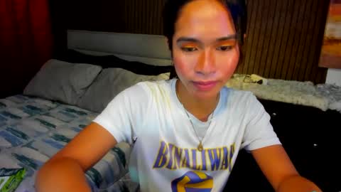 Snapshot of lovemarie19x chatting on January 21, 2025, 8:41 am pauleen online show from January 21, 2025, 8:41 am