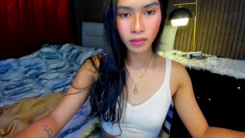 Snapshot of lovemarie19x chatting on January 22, 2025, 2:37 am pauleen online show from January 22, 2025, 2:37 am