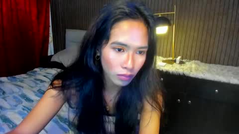 Snapshot of lovemarie19x chatting on January 24, 2025, 6:24 am pauleen online show from January 24, 2025, 6:24 am