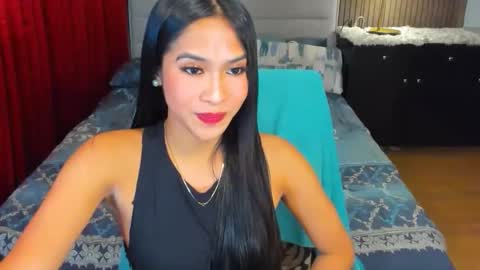 Snapshot of lovemarie19x chatting on September 30, 2025, 5:12 am pauleen online show from September 30, 2025, 5:12 am