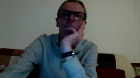 Snapshot of lovepvclate40s chatting on January 1, 2025, 7:43 pm lovepvcearly50s online show from January 1, 2025, 7:43 pm