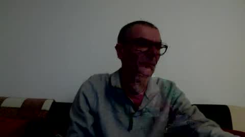 Snapshot of lovepvclate40s chatting on January 18, 2025, 5:59 pm lovepvcearly50s online show from January 18, 2025, 5:59 pm