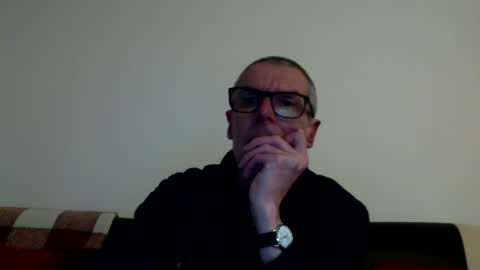 Snapshot of lovepvclate40s chatting on January 19, 2025, 4:57 pm lovepvcearly50s online show from January 19, 2025, 4:57 pm