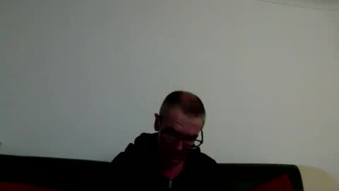 lovepvcearly50s online show from February 2, 2026, 7:01 pm