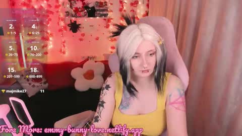 Snapshot of lover_emmy chatting on October 8, 2025, 4:48 pm Emmy online show from October 8, 2025, 4:48 pm