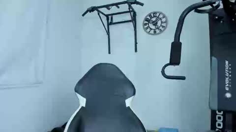 Snapshot of lover_fitnessboy chatting on February 11, 2025, 1:10 am kevin online show from February 11, 2025, 1:10 am