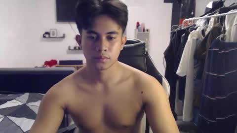 loverboyph04 online show from September 28, 2025, 9:03 am