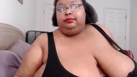 Alyson online show from May 12, 2026, 1:03 am