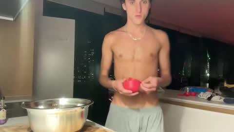 Leo Loves online show from February 4, 2026, 10:32 am