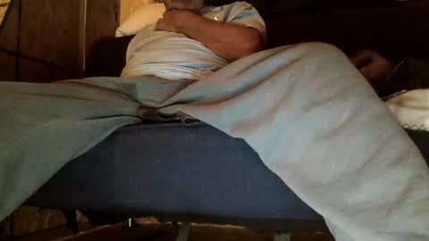 Snapshot of lovesex6565 chatting on October 24, 2025, 10:44 am just here to have fun and cum online show from October 24, 2025, 10:44 am