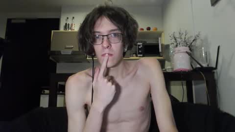 LovesomeCookie online show from September 26, 2025, 5:06 pm