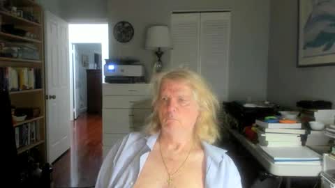 Snapshot of lovestylistwomen chatting on March 28, 2026, 3:17 am Michael online show from March 28, 2026, 3:17 am