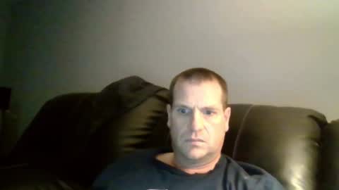 lovetocum37 online show from February 3, 2025, 2:25 am