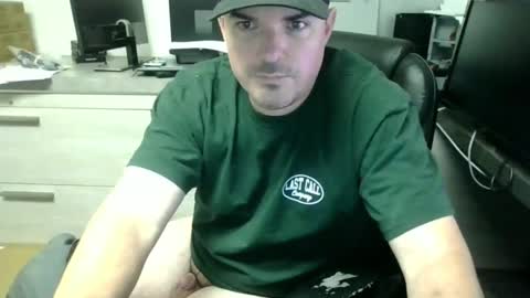 Snapshot of lovetofps chatting on December 2, 2024, 10:23 pm Love2Game online show from December 2, 2024, 10:23 pm