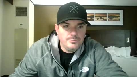 Snapshot of lovetofps chatting on December 15, 2024, 2:19 am Love2Game online show from December 15, 2024, 2:19 am