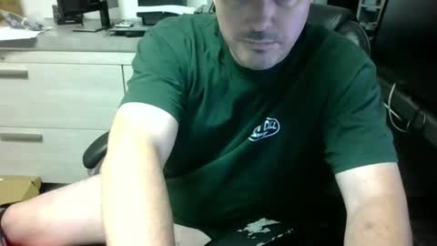 Snapshot of lovetofps chatting on December 19, 2024, 10:02 am Love2Game online show from December 19, 2024, 10:02 am