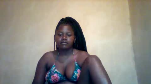 loviett online show from May 10, 2026, 2:39 am