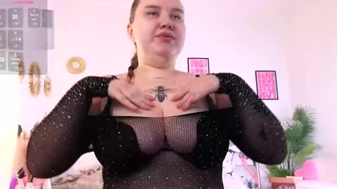 Call me Aphrodite online show from February 27, 2026, 7:41 am