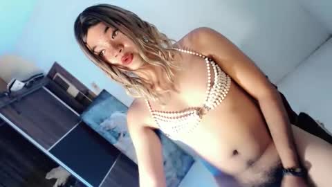 Snapshot of lovingmonaru969 chatting on October 6, 2025, 11:29 am Lovingmonaru969 online show from October 6, 2025, 11:29 am