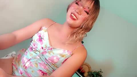 Lovingmonaru969 online show from April 11, 2026, 1:37 pm