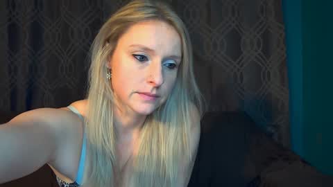 Summer online show from December 21, 2025, 10:50 pm