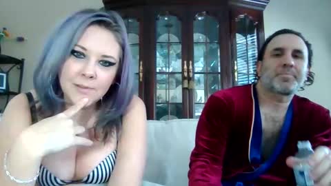 lovleybutwild online show from January 14, 2026, 6:24 pm