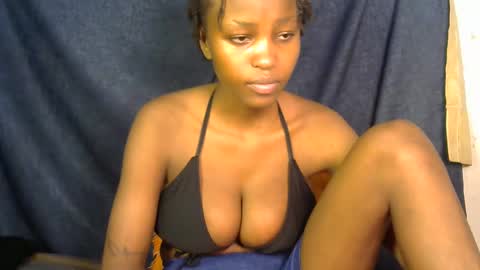 lovly_lastborn online show from September 29, 2025, 8:13 pm