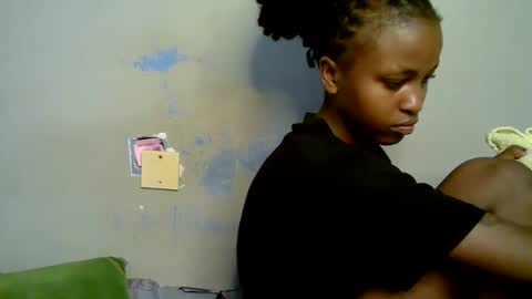 Snapshot of lovly_lastborn1 chatting on April 9, 2026, 6:19 am lovly_lastborn1 online show from April 9, 2026, 6:19 am