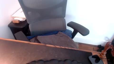 Snapshot of lreed090 chatting on May 14, 2026, 2:24 pm lreed090 online show from May 14, 2026, 2:24 pm