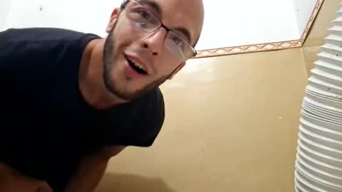 Snapshot of lshot_d chatting on September 11, 2025, 9:04 pm Lshot D online show from September 11, 2025, 9:04 pm