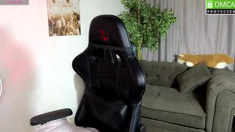 lu_muon online show from October 12, 2025, 1:48 am